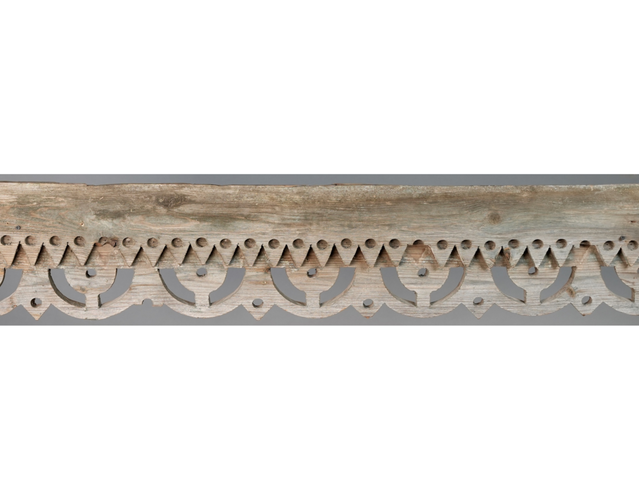 Fragment of the original frieze from the Kosachs' house in Zeleny ga